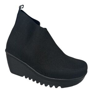 Bernie Mev Women's Maile Black Ankle Boots Slip-On Booties Comfort Wedge NWB